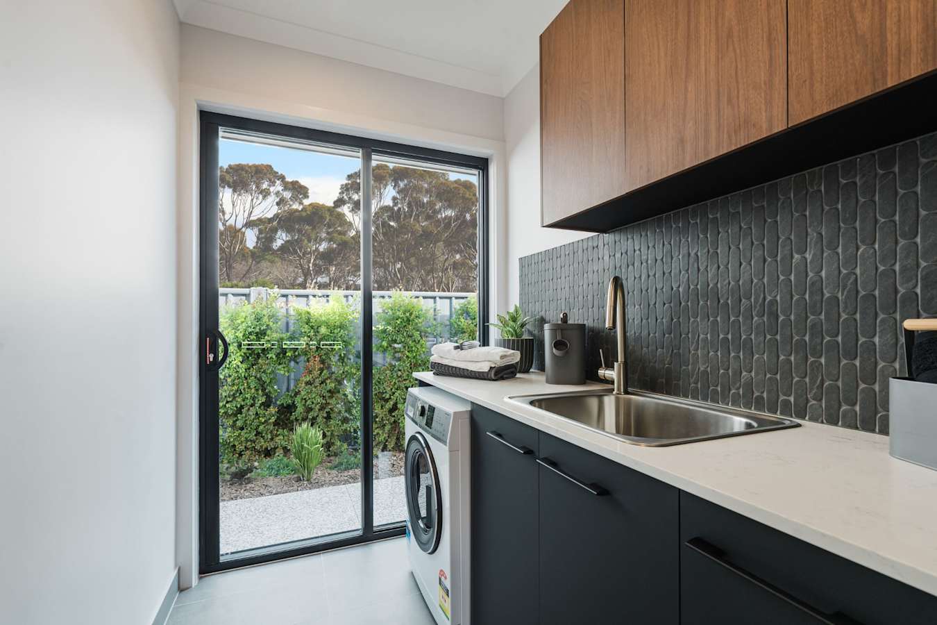 Gordon 23 house design in urban
