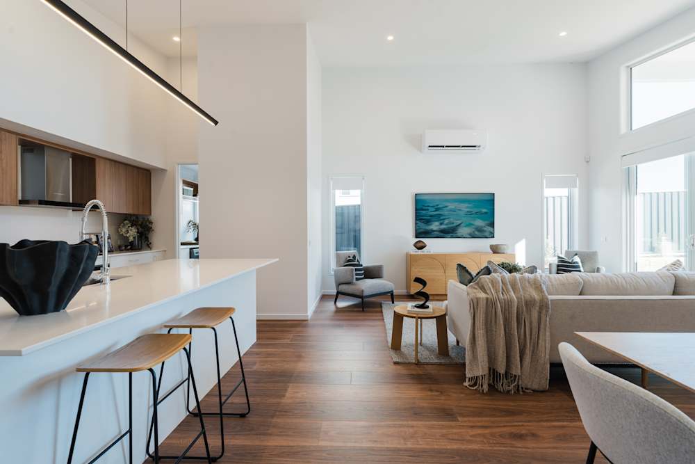 image upload c_limit,f_auto,w_1000 v1792450629 blogs 2-vs-4-bedroom-house-designs Contemporary-family-house-design-tasmania.jpg
