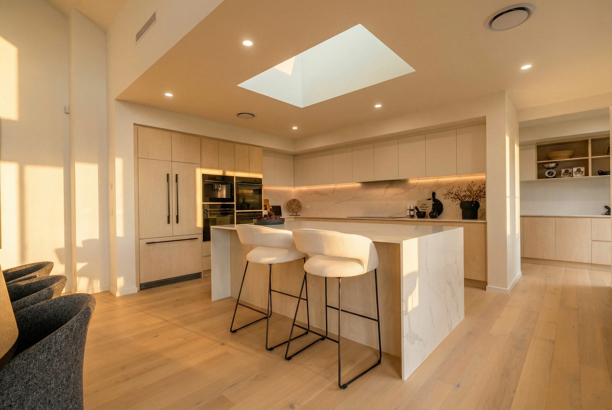 image upload c_limit,f_auto,w_2000 v1785475479 content-images display-homes WH_Carrick_AI_Golden_Hour_22