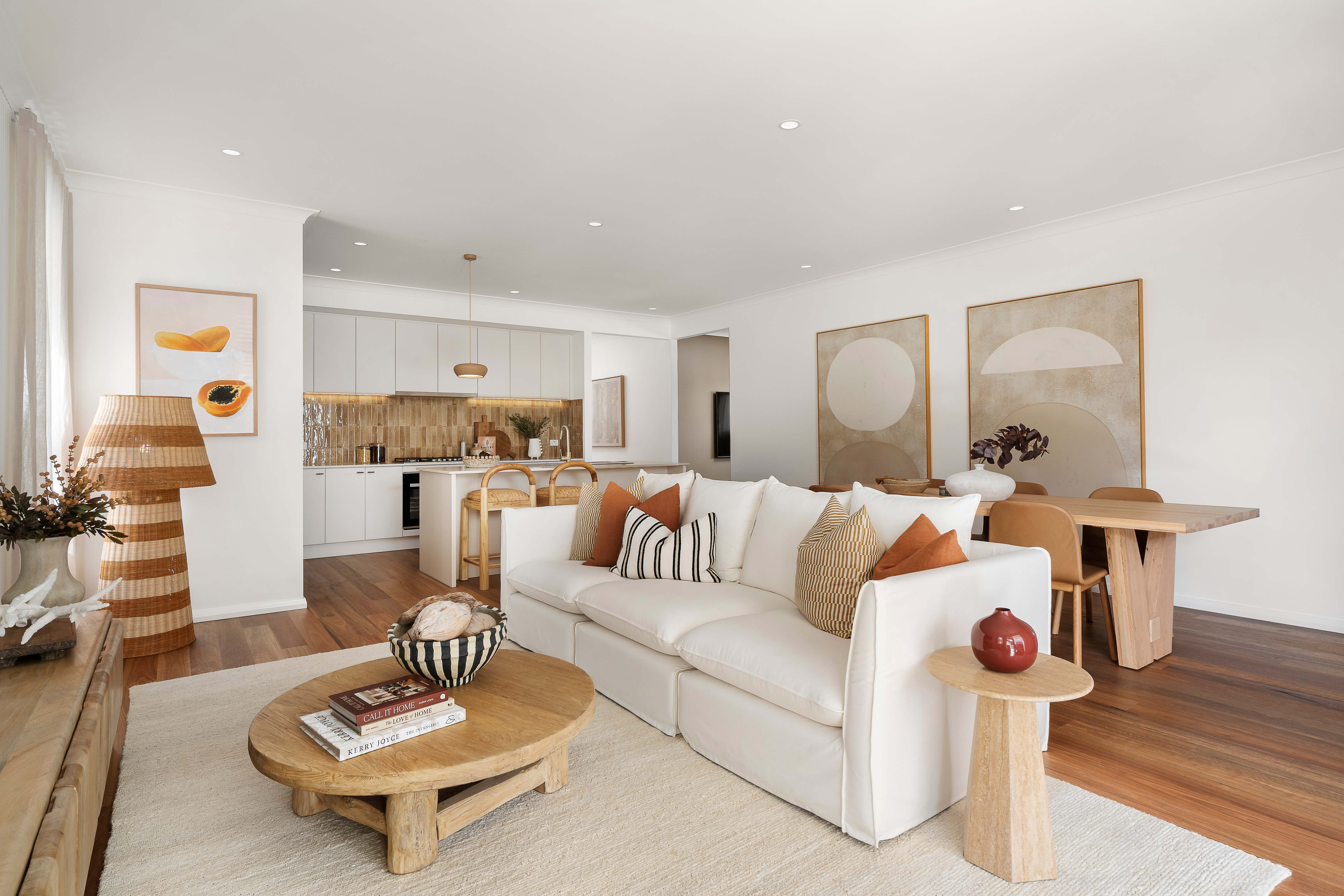 Wilson Homes Ready Set Build promotion featuring $30,000 off, $10,000 in upgrades, 12-month price lock and ducted heating and cooling.